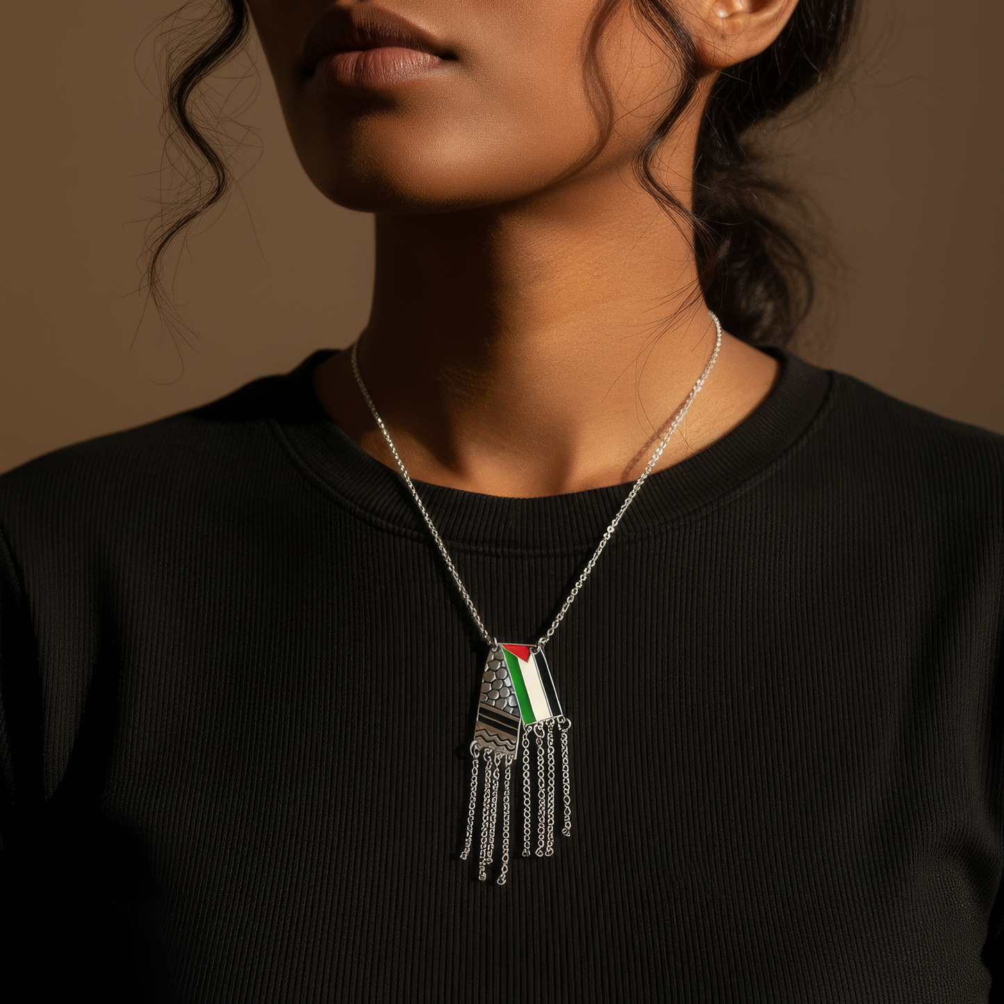 Silbernes Keffiyeh-Halsband