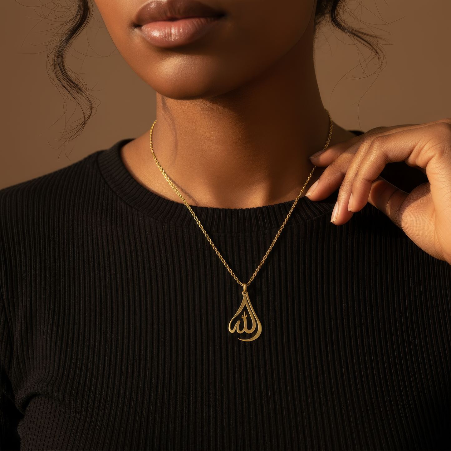 Allah Kalligraphie Halskette