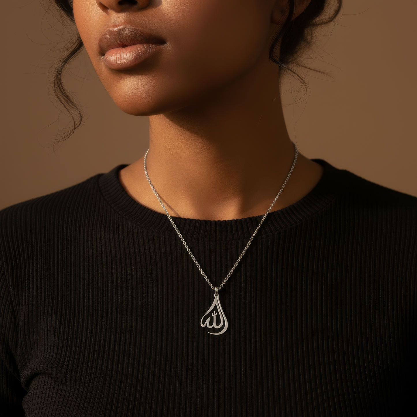 Allah Kalligraphie Halskette